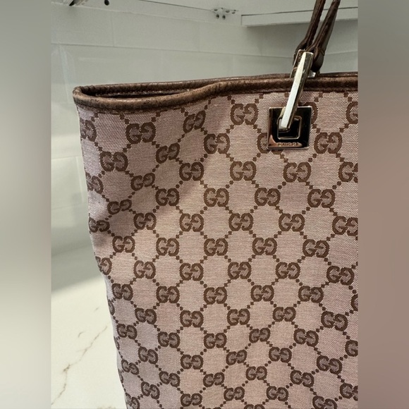 Preloved Gucci Pink shoulder bag - Picture 2 of 11